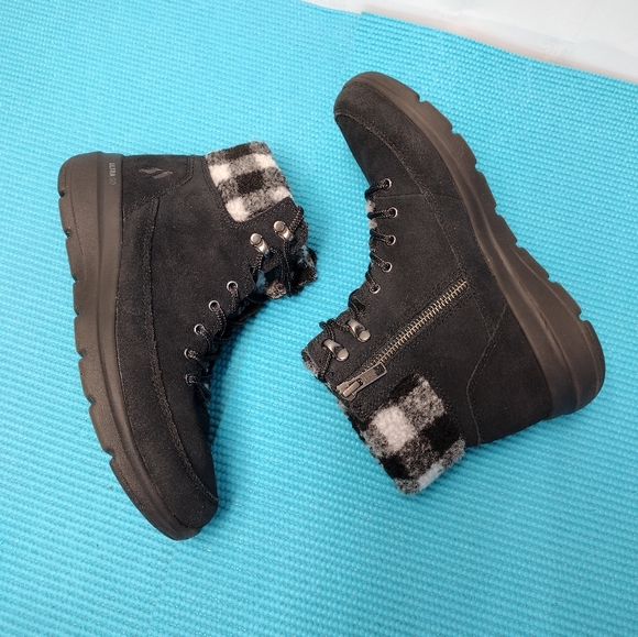 Skechers Black and White Plaid Ankle Booties - Picture 2 of 14